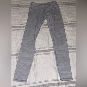 💜Kyodan Grey and white active leggings